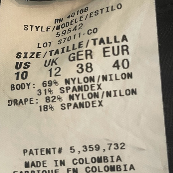 MIRACLESUIT ONE PIECE BLACK BATHING SUIT SIZE 10 - Picture 7 of 8